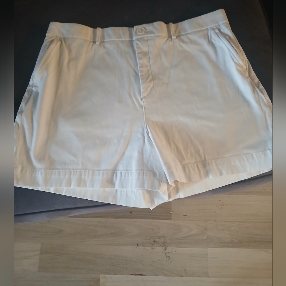 SPANX Women's Classic Cream Shorts